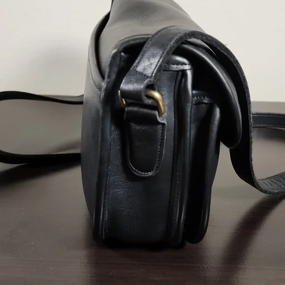 Sold Vintage Coach Prairie Bag #9954 - Picture 3 of 14